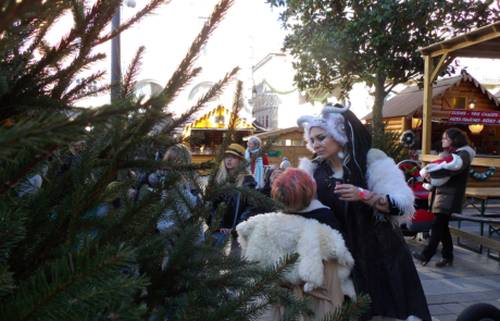 La magie de Noël, spectacle déambulatoire, Labo M Arts / © DR