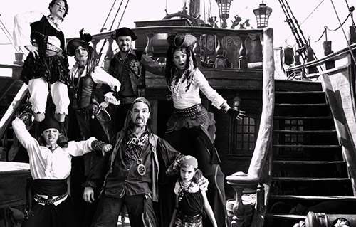 La piraterie, spectacle déambulatoire - Labo M Arts